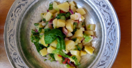 Pratik Zeytinyağlı Patates Salatası