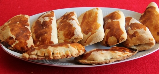 İspanya Mutfağının Böreği Empana