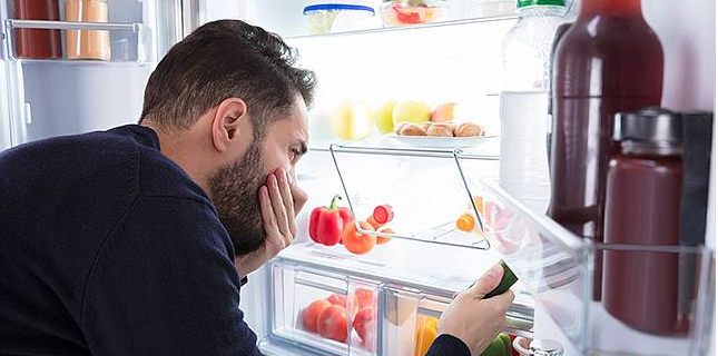 Buzdolabında Koku Neden Olur? Nasıl Giderilir?